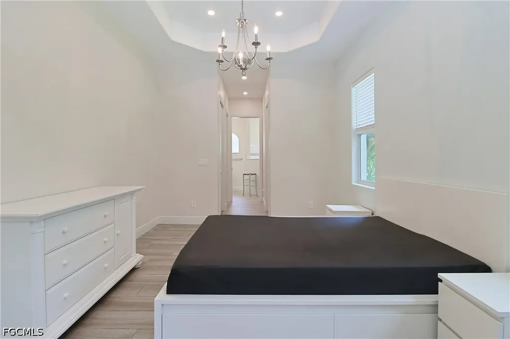 421 35th Avenue NE Naples FL 34120