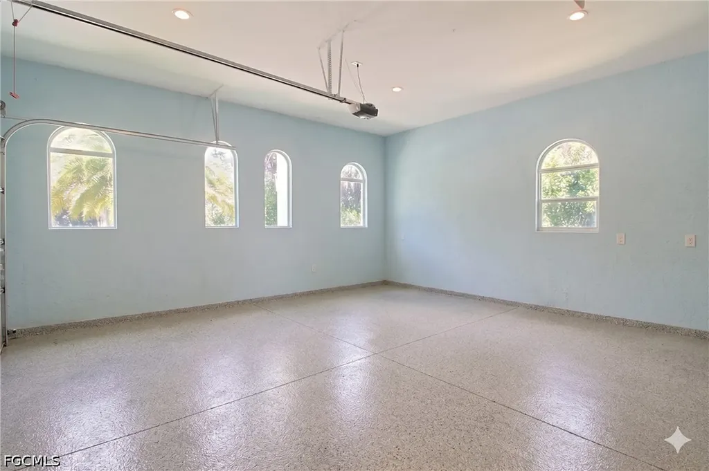 421 35th Avenue NE Naples FL 34120