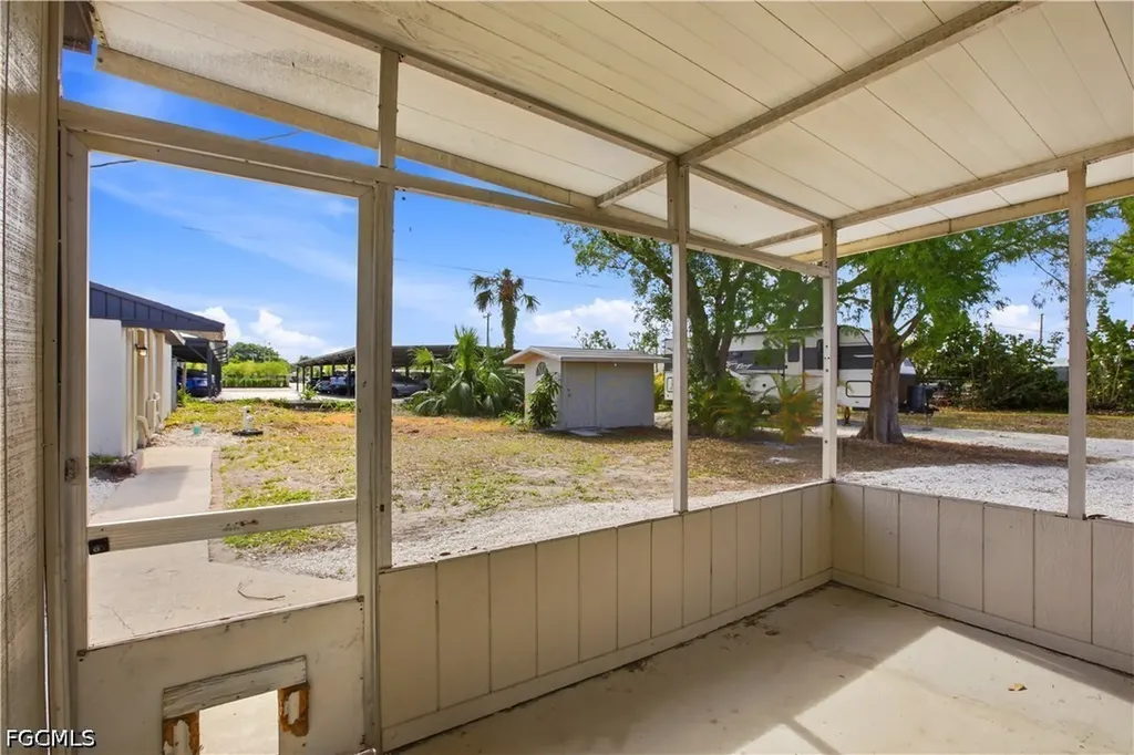 1640 Daniels Drive North Fort Myers FL 33917
