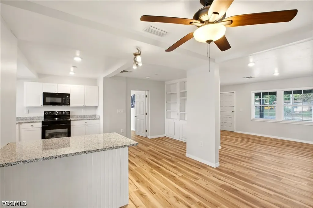 1640 Daniels Drive North Fort Myers FL 33917