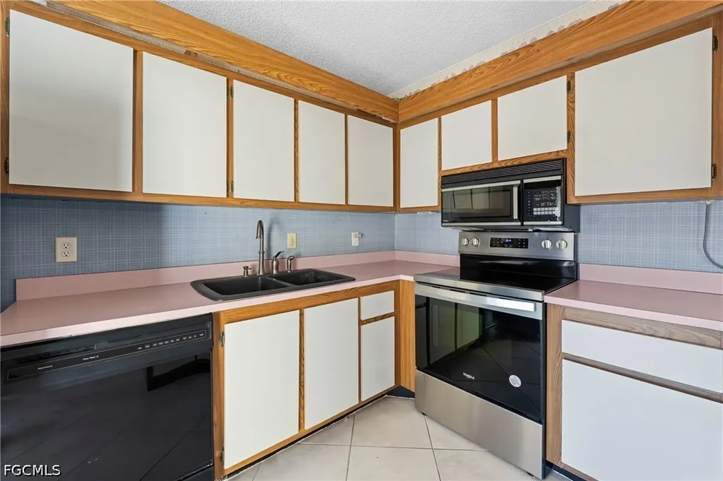 1703 Park Meadows Drive Fort Myers FL 33907
