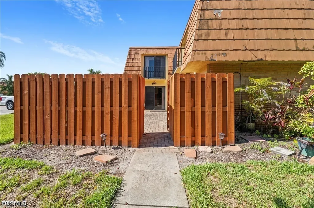 1703 Park Meadows Drive Fort Myers FL 33907