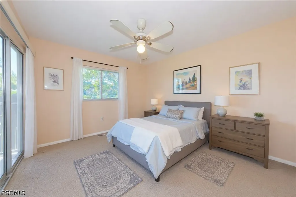 8101 Country Road Fort Myers FL 33919