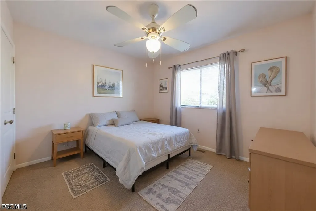 8101 Country Road Fort Myers FL 33919