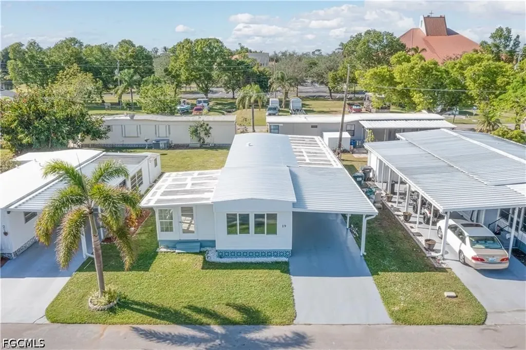 19 Garden Drive Fort Myers FL 33908