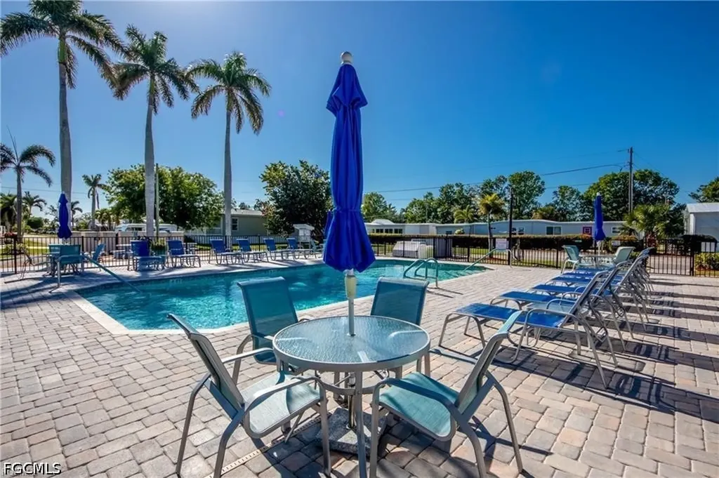 19 Garden Drive Fort Myers FL 33908