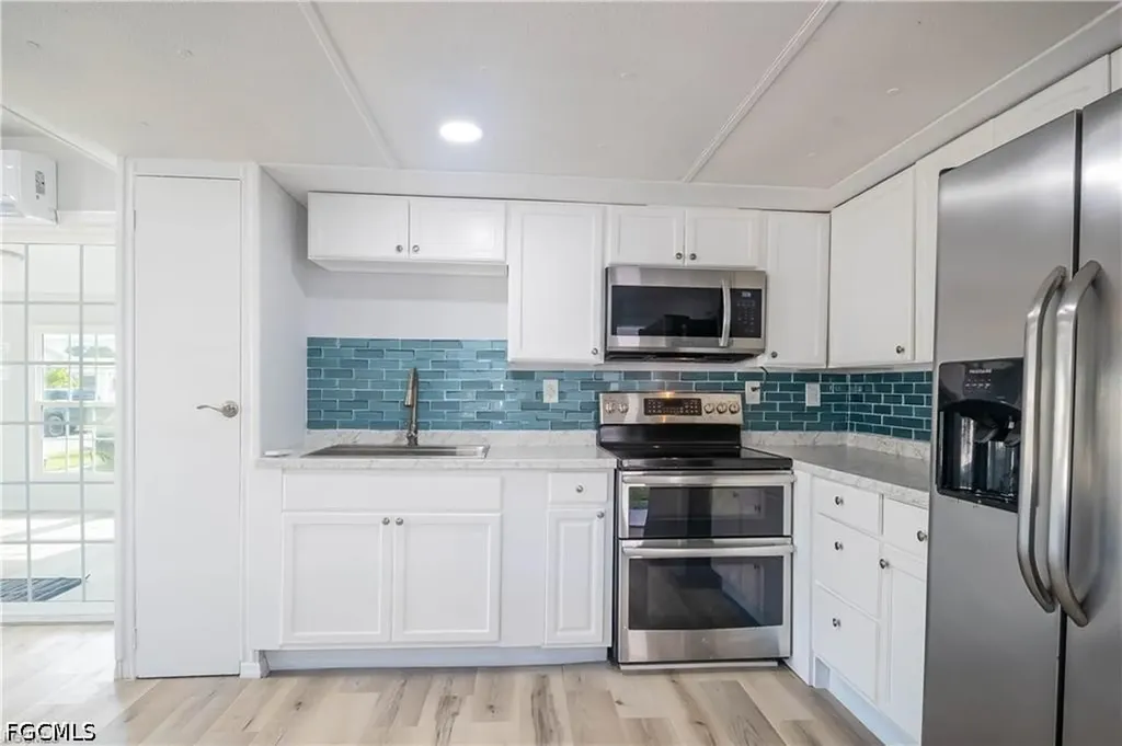 19 Garden Drive Fort Myers FL 33908