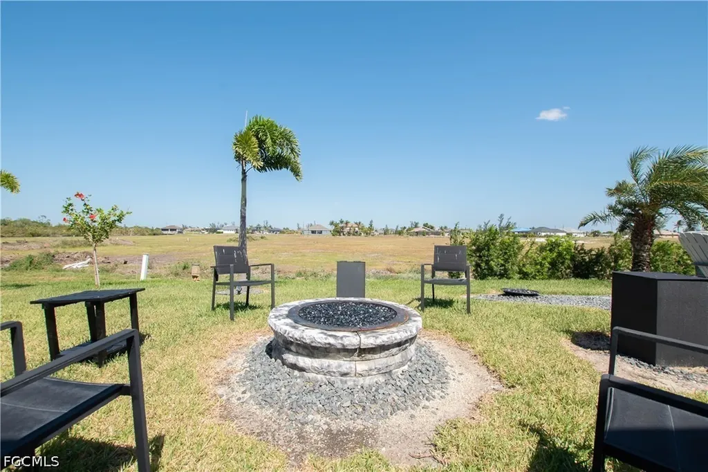 1715 NW 42nd Place Cape Coral FL 33993