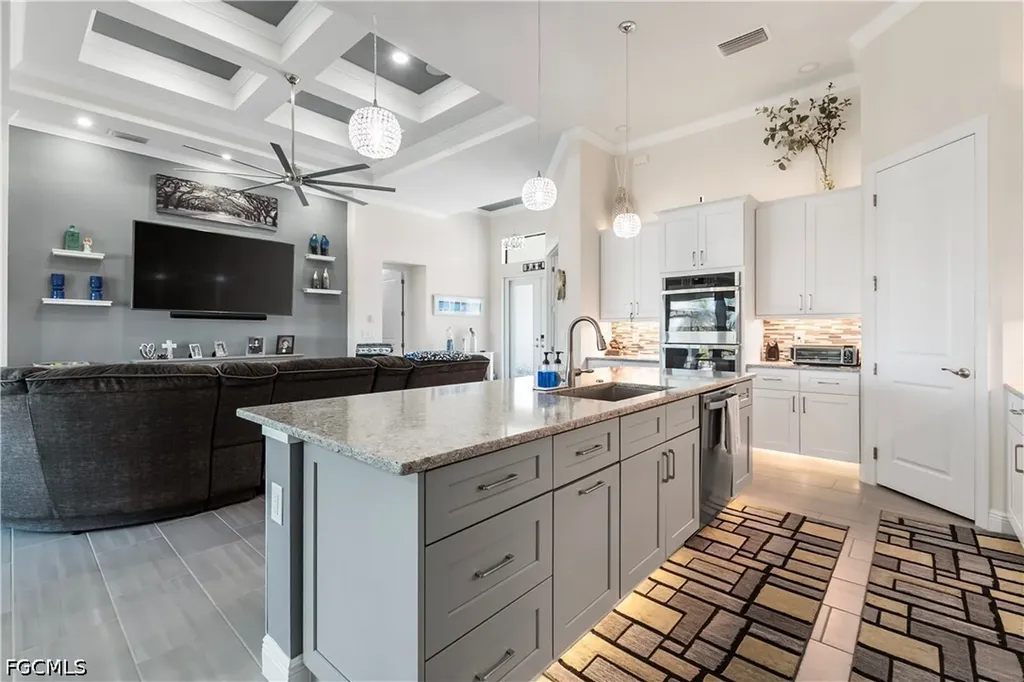 1715 NW 42nd Place Cape Coral FL 33993