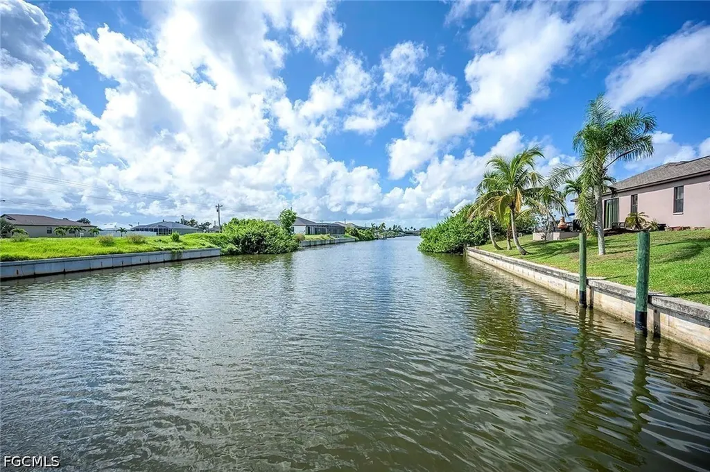 2607 SW 21st Avenue Cape Coral FL 33914