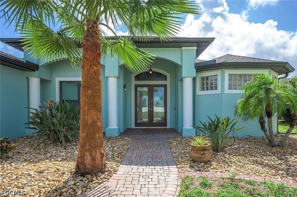 2607 SW 21st Avenue Cape Coral FL 33914