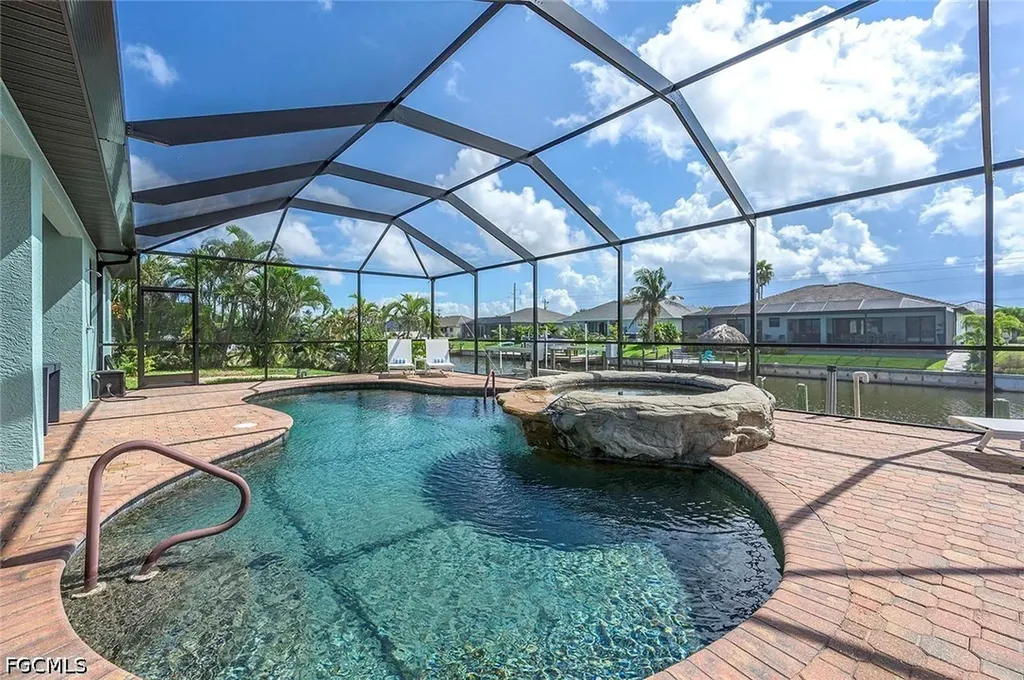 2607 SW 21st Avenue Cape Coral FL 33914