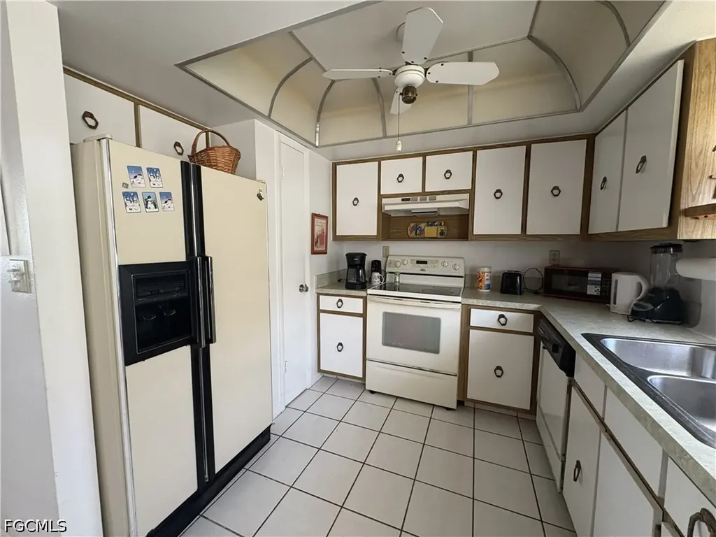 619 SE 47th Street Cape Coral FL 33904