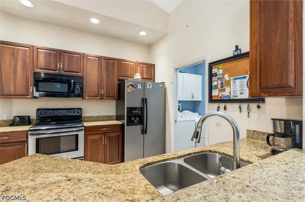 10056 Lebanon Drive Port Charlotte FL 33981