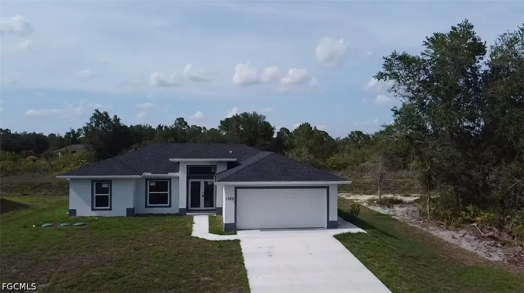1021 Pilgrim Street E Lehigh Acres FL 33974