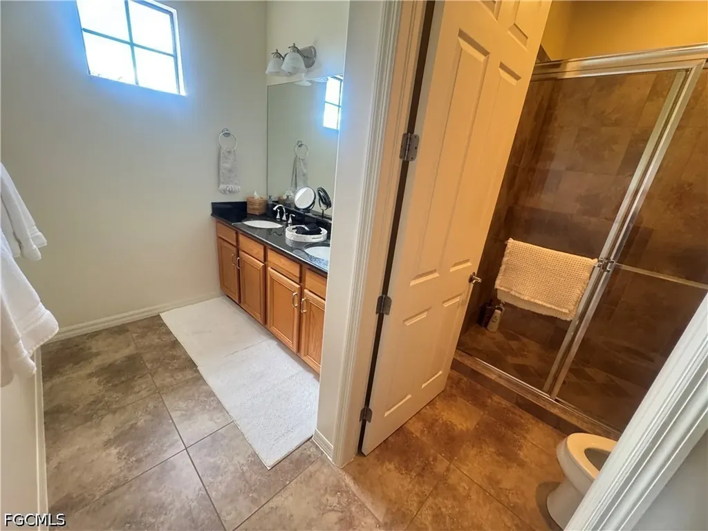 11907 Nalda Street Fort Myers FL 33912