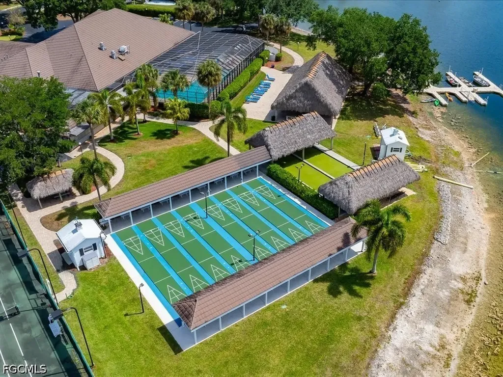 1022 Crystal Lake Drive Naples FL 34120