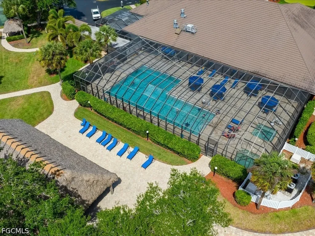 1022 Crystal Lake Drive Naples FL 34120