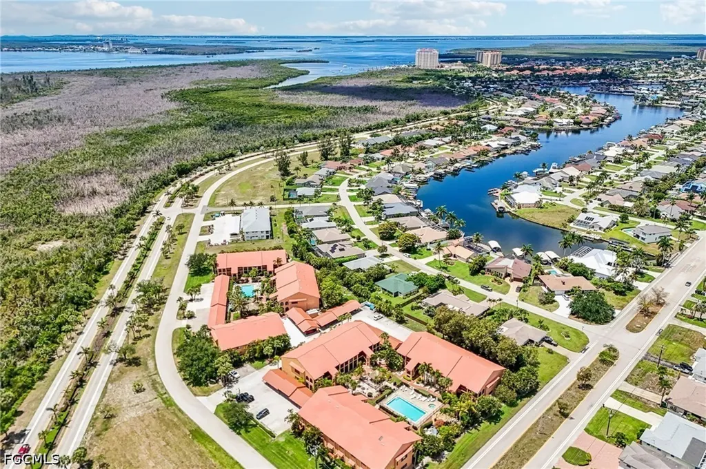 5510 SW 4th Place Cape Coral FL 33914