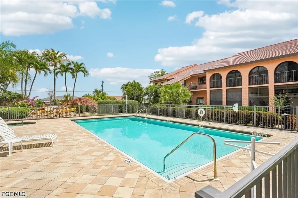 5510 SW 4th Place Cape Coral FL 33914