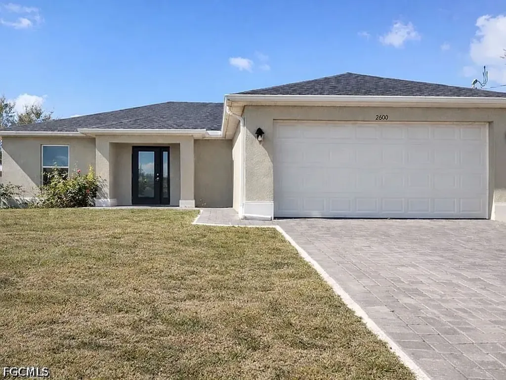 2600 NW 4th Avenue Cape Coral FL 33993
