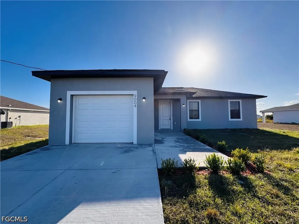 9004 W Justice Circle Labelle FL 33935