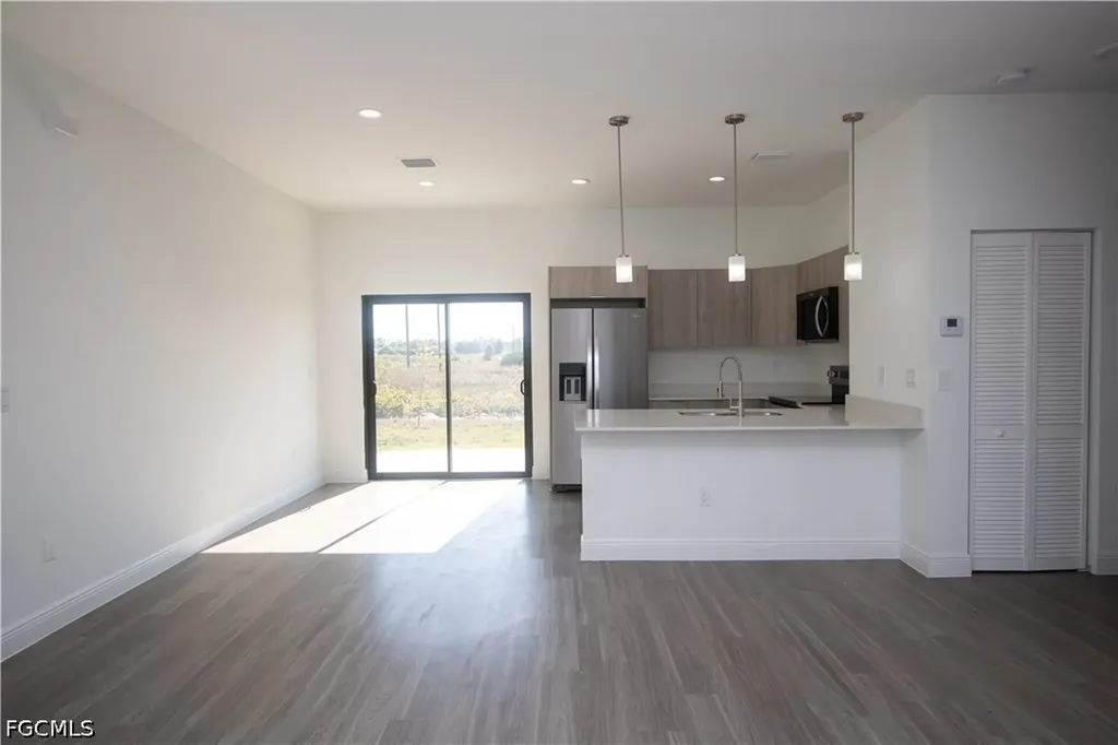 9004 W Justice Circle Labelle FL 33935