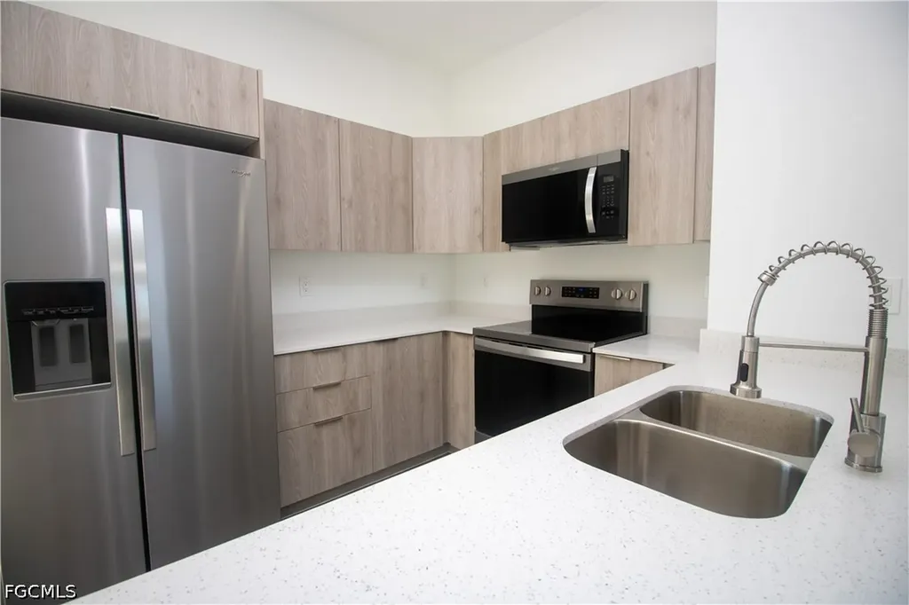 9004 W Justice Circle Labelle FL 33935
