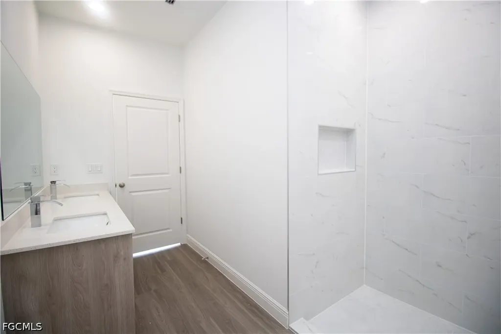 9004 W Justice Circle Labelle FL 33935