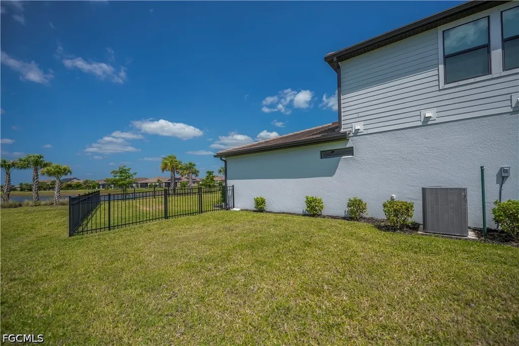 16241 Rosemallow Lane Alva FL 33920