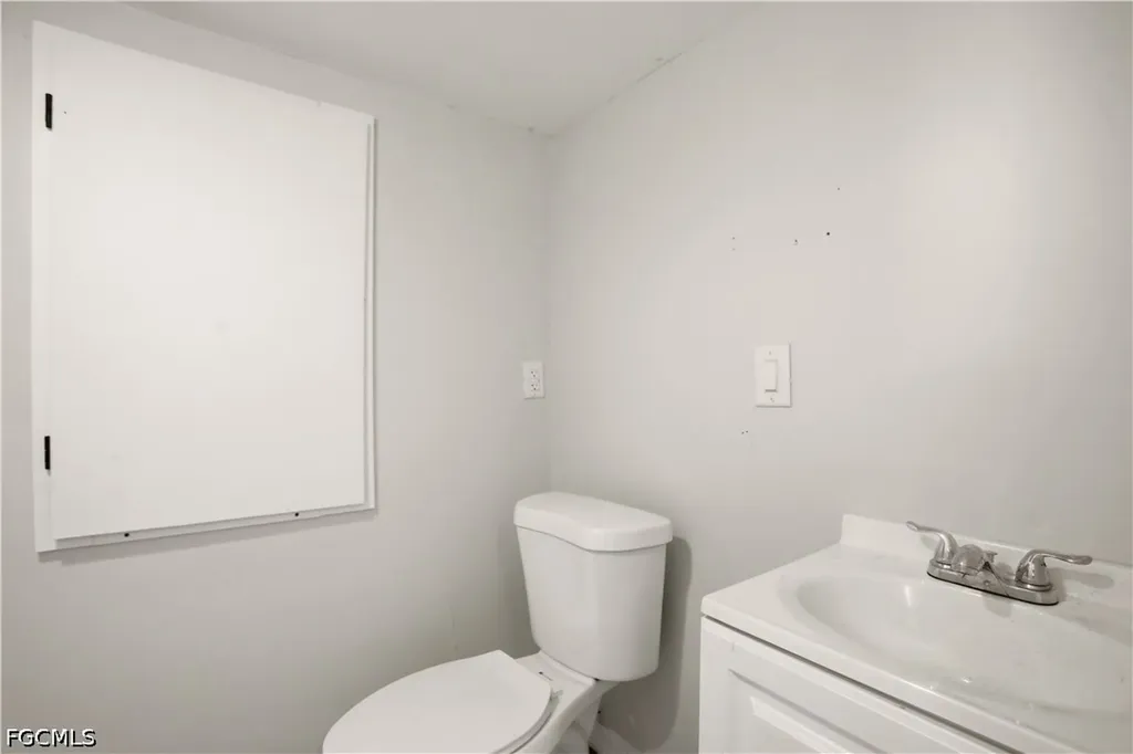 1640 Daniels Drive North Fort Myers FL 33917