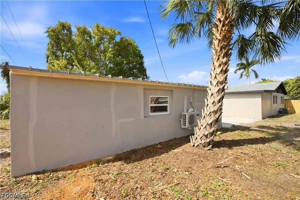 1640 Daniels Drive North Fort Myers FL 33917