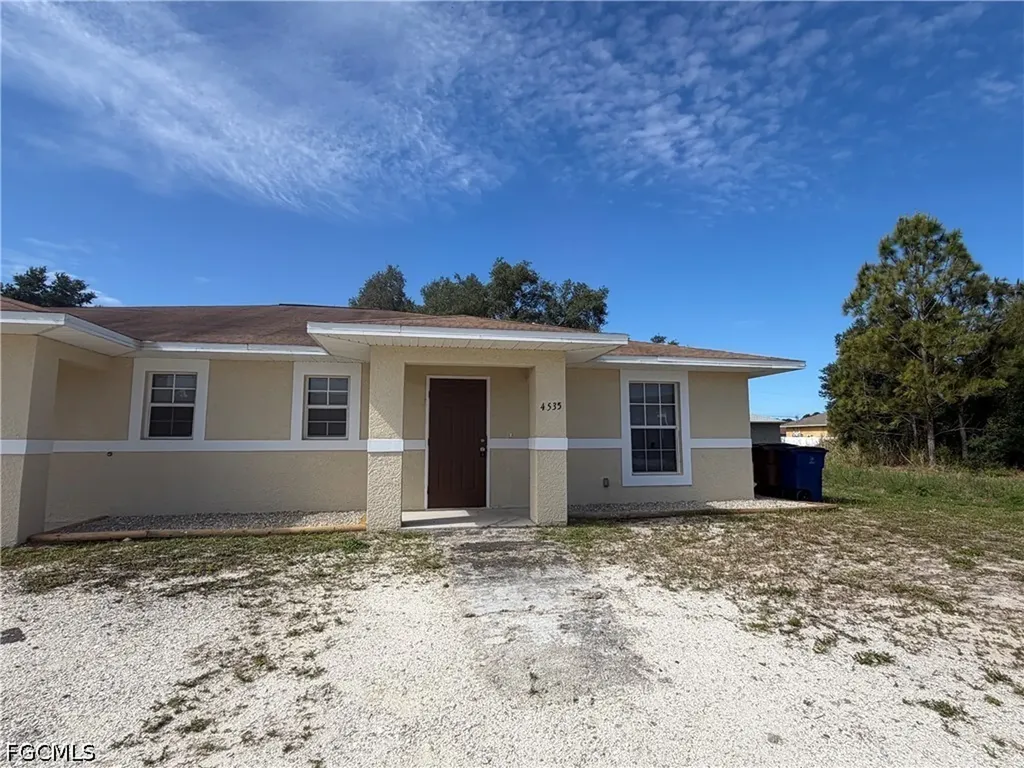 4535 26th Street SW Lehigh Acres FL 33973