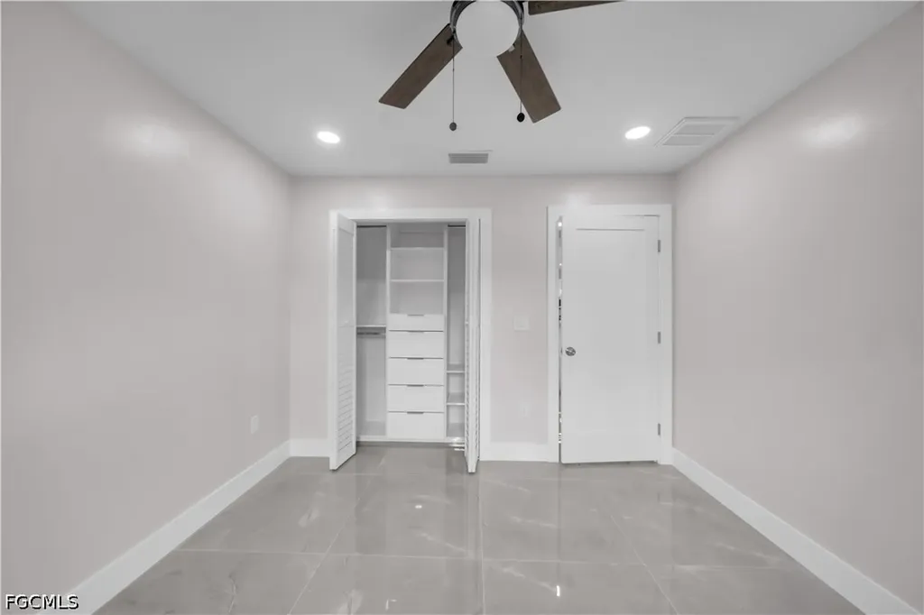 526 Kismet Parkway W Cape Coral FL 33993