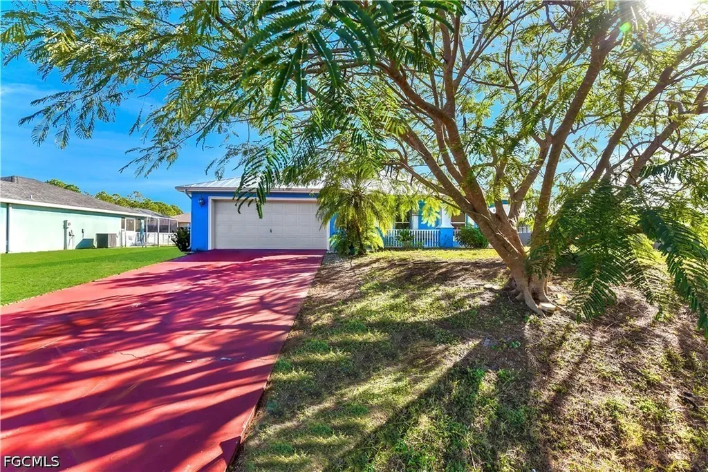 711 Downer Avenue S Lehigh Acres FL 33974