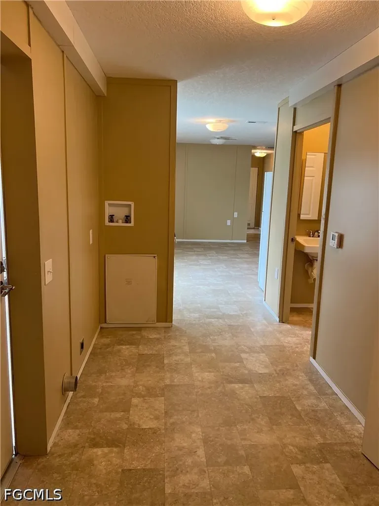8086 Heck Drive North Fort Myers FL 33917