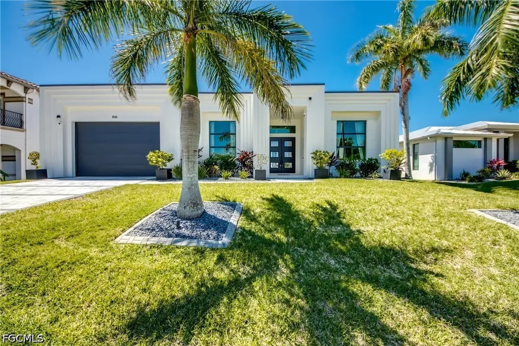 836 Miramar Court Cape Coral FL 33904