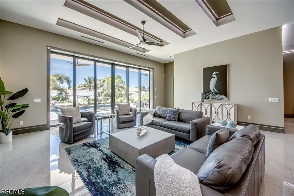 836 Miramar Court Cape Coral FL 33904