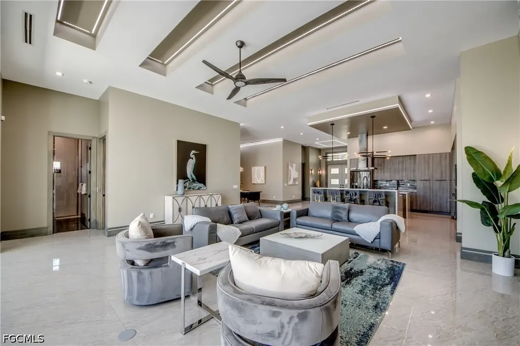 836 Miramar Court Cape Coral FL 33904