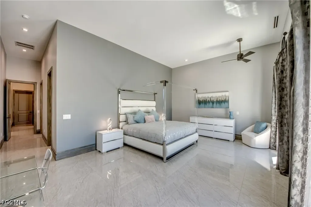 836 Miramar Court Cape Coral FL 33904