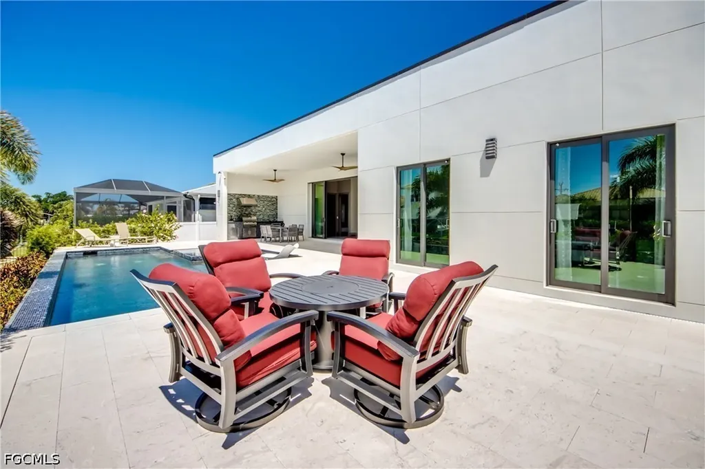 836 Miramar Court Cape Coral FL 33904