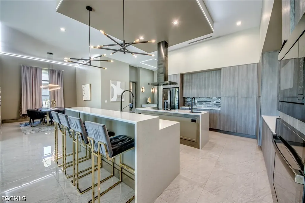 836 Miramar Court Cape Coral FL 33904