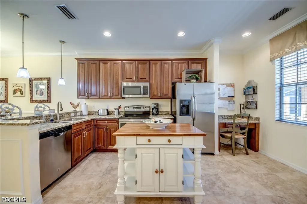 11870 Liana Street Fort Myers FL 33912