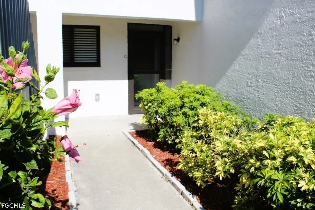 6324 Sugar Bush Lane Fort Myers FL 33908