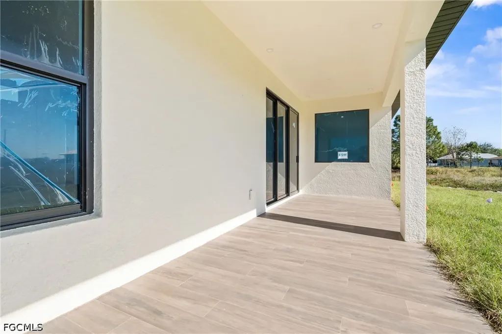 2803 44th Street SW Lehigh Acres FL 33976