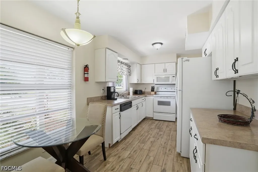 5117 Rutland Court Cape Coral FL 33904