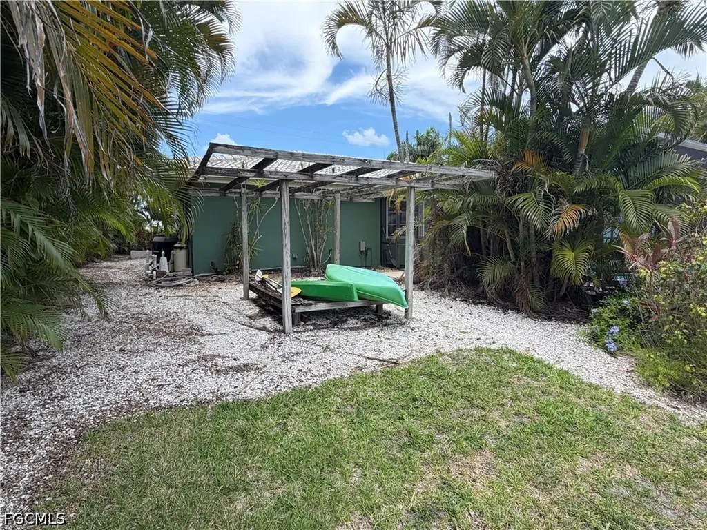 4815 Sorrento Court Cape Coral FL 33904