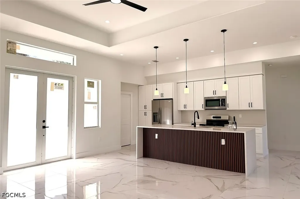 6150 Hellman Avenue Fort Myers FL 33905