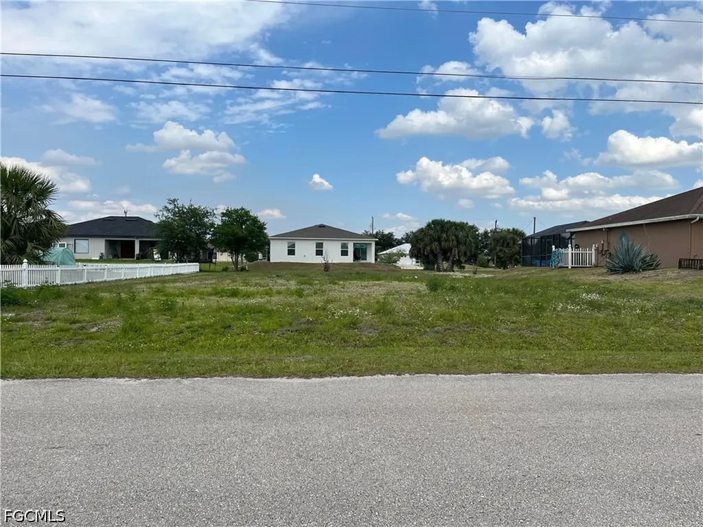 457 Petite Avenue Lehigh Acres FL 33974