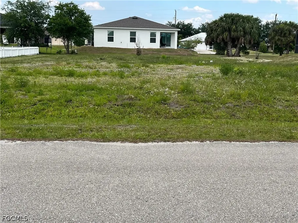 457 Petite Avenue Lehigh Acres FL 33974